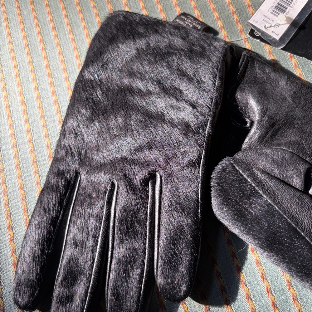 Black Banana Republic calf hair leather and wool- Stylish Winter Accessory NEW